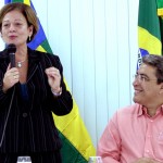 Prefeito assina acordo de cooperação com governo federal em benefício das mulheres - Fotos: Márcio Dantas