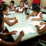 Crianças discutem na escola as profissões do futuro - Fotos: Wellington Barreto