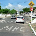 Avenida São Paulo: sinalização garante segurança de motoristas e pedestres   - Fotos: Lindivaldo Ribeiro