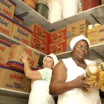 Cerca de 40 mil crianças aracajuanas são alimentadas diariamente com a merenda escolar - Fotos: Wellington Barreto