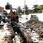 Prefeitura inicia recuperação de ruas no bairro Atalaia - Fotos: Wellington Barreto