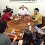 Prefeito em exercício recebe em audiência o presidente da UNE - Fotos: Márcio Garcez