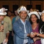 Prefeito de Aracaju participa do sorteio da MegaSena durante o ForróCaju - Fotos: Márcio Dantas