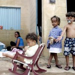 Mais de 300 famílias já foram beneficiadas com o projeto de reurbanização do bairro Coroa do Meio - Fotos: Wellington Barreto