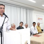 Prefeito deflagra processo de revisão do Plano Diretor de Aracaju lançando publicações  - Fotos: Márcio Dantas