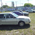 Veículos que fazem transporte irregular de passageiros foram apreendidos pela SMTT - Fotos: Lindivaldo Ribeiro