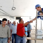 Prefeito visita várias obras e população aprova o trabalho realizado pelo município nos bairros - Fotos: Márcio Dantas