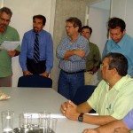 Prefeitura de Aracaju participa de ação conjunta para resolver problemas do bairro Aruana - Ação conjunta na Aruana...