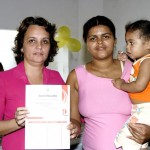 Curso de bijuteria é encerrado no bairro Farolândia - Fotos: Wellington Barreto