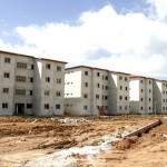 Representantes da Caixa e Prefeitura de Aracaju fazem vistoria em obras do PAR - Fotos: Wellington Barreto