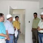 Representantes da Caixa e Prefeitura de Aracaju fazem vistoria em obras do PAR - Fotos: Wellington Barreto