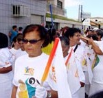 Desfile da rua Bahia conta com a participação de idosos assistidos pela Semasc - Fotos: Wellington Barreto