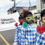 ltimos pelotões do desfile cívico exibiram o carnaval