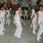 Espetáculo montado por integrantes do projeto Criança Cidadã é um exemplo de preservação da cultura popular - Fotos: Silvio Rocha
