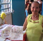 Artesanato de grupo de idosas atendidas pela Semasc é destaque no Espaço Cidadão - Fotos: Ascom/Semasc