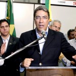 Prefeito e ministro assinam convênio para implementação do Consórcio Social da Juventude  - Fotos: Márcio Dantas