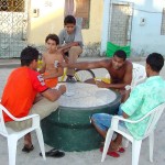 Moradores ganham qualidade de vida com calçamento de ruas no loteamento Manoel Garçom - Fotos: Márcio Garcez