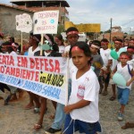 Defesa do Meio Ambiente leva alunos de escola municipal às ruas do bairro Santos Dumont - Fotos: Walter Martins