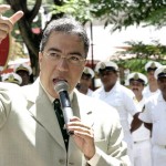 Prefeito destaca importância do amor à Pátria nas comemorações do Dia da Bandeira - Fotos: Márcio Dantas