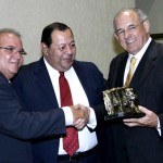 Viceprefeito recebe Troféu Ministro José Arnaldo da Fonseca   - Fotos: Márcio Dantas