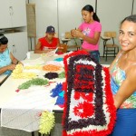 Jovens e adultos participam de curso de alfabetização na Coroa do Meio - Fotos: Silvio Rocha