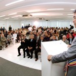 Prefeito condecora ministro Nelson Jobim com a GrãCruz do Mérito Serigy  - Fotos: Márcio Dantas