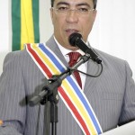 Prefeito condecora ministro Nelson Jobim com a GrãCruz do Mérito Serigy  - Fotos: Márcio Dantas