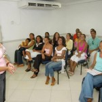 Prefeitura certifica jovens do bairro Mosqueiro com diploma do curso de Recepcionista de Hotel  - Fotos: Silvio Rocha