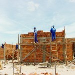 Prefeitura prossegue com obras de casas populares na área de expansão do Santa Maria  - Fotos: Wellington Barreto