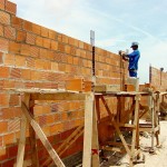 Prefeitura prossegue com obras de casas populares na área de expansão do Santa Maria  - Fotos: Wellington Barreto