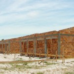 Prefeitura prossegue com obras de casas populares na área de expansão do Santa Maria  - Fotos: Wellington Barreto