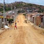 Ruas do conjunto Padre Pedro recebem serviços de terraplanagem e pavimentação - Fotos: Wellington Barreto