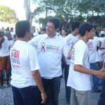 Caminhada pela luta contra a Aids mobiliza a população aracajuana - Fotos: Ascom/SMS