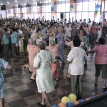 Idosos assistidos pela Saúde Municipal participam hoje do II Baile - Baile do ano passado