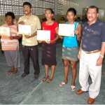 Fundat entrega certificados de cursos na unidade produtiva do Jardim Esperança - Fotos: Silvio Rocha