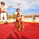 Jovens atendidos pelo Peti participam de festa de Natal no Jardim Esperança - Fotos: Silvio Rocha