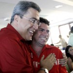 Prefeito reúne imprensa e anuncia calendário de inaugurações para o início de 2006  - Fotos: Márcio Dantas