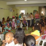 Mulheres gestantes e com recémnascidos concluem curso de cabeleireiro - Fotos: Ascom/Fundat