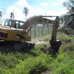 Serviço preventivo de limpeza mecanizada de canais é iniciado pela Emsurb  - Canal da Aruana deu início ao trabalho