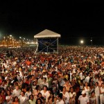 Mais de 100 mil pessoas participaram da festa de reveillon promovida pela prefeitura - Fotos: Márcio Dantas