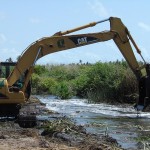 Operação Limpeza de canais está sendo executada nos bairros de Aracaju - Fotos: Wellington Barreto