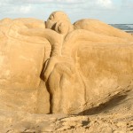 Obra da equipe de Gilvan Donato vence o concurso de escultura na areia - Escultura vencedora