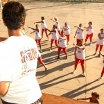 Integrantes do Clube das Mães participam de Aulão de ginástica no bairro Santos Dumont - Fotos: Silvio Rocha
