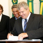 Prefeito assina acordo de cooperação técnica para revitalizar Centro de Aracaju - Fotos: Márcio Dantas