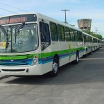 Mais 11 ônibus novos foram colocados em circulação hoje - Fotos: Lindivaldo Ribeiro