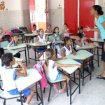Professores e alunos aprovam as novas instalações da escola infantil José Garcez Vieira - Fotos: Márcio Garcez