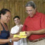 Aracaju já tem 87% das famílias abaixo da linha de pobreza inclusas no programa BolsaFamília - Fotos: Márcio Garcez