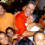 Prefeito inaugura urbanização e recapeamento de 22 ruas no bairro Cidade Nova - Fotos: Márcio Dantas