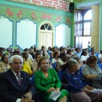 Agente de limpeza da PMA é homenageada pela Conam - Bernadete Mendonça (à direita)