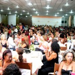 Prefeito homenageia mulheres com troféus Núbia Marques e Mulher Destaque 2005 - Fotos: Wellington Barreto